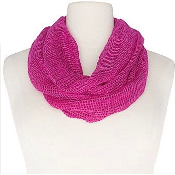 Lane Bryant Accessories - Lane Bryant Textured Mesh Infinity Scarf
